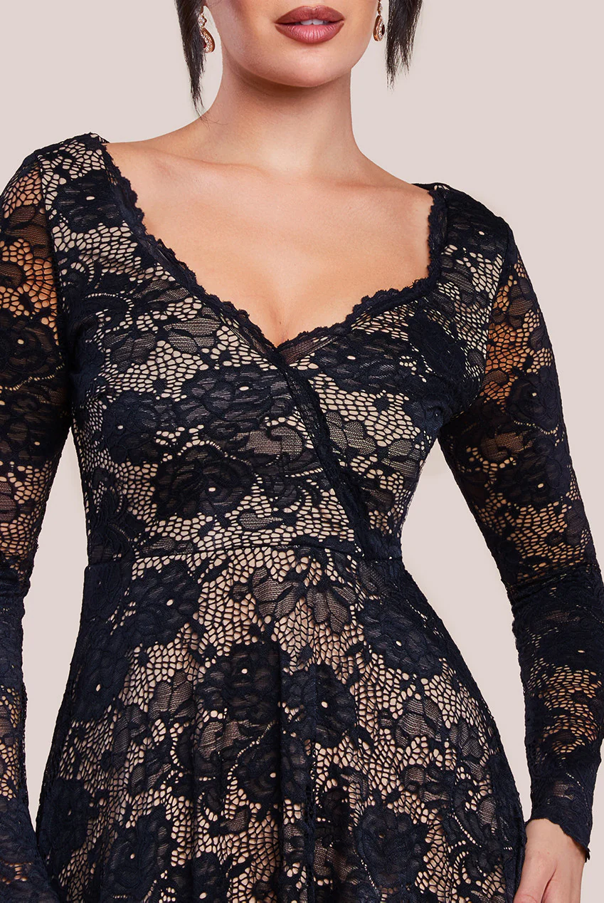 Long sleeve Lace Dress in Black – Redcarpetdresses.co.uk