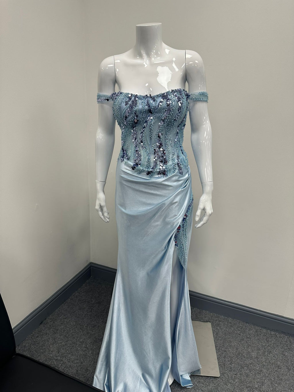 Baby Blue Sequinned Ballgown, Cruise, Special Event Prom Dress RRP £645 we sell £199