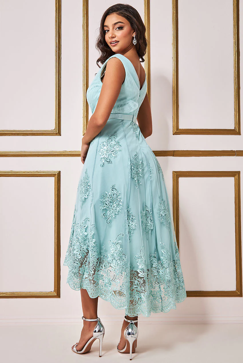High low dress for wedding guest 2025